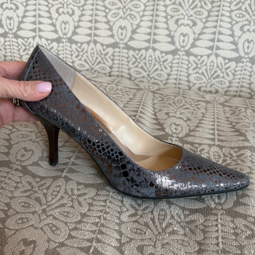 Sexy Calvin Klein heels in blue/copper snakeskin print leather & a touch of foil - Picture 2 of 16